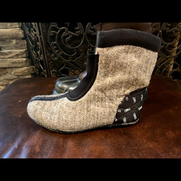 Men’s Sorel Mounty boots. - Picture 6 of 6